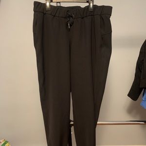 Lululemon joggers